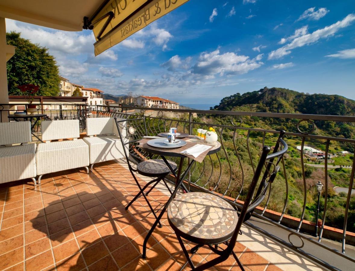 Bed and Breakfast Pentefur Savoca Exterior foto