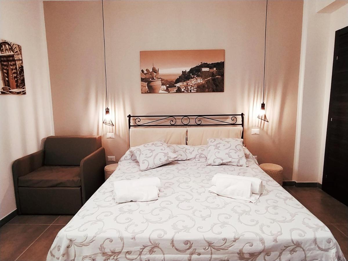Bed and Breakfast Pentefur Savoca Exterior foto